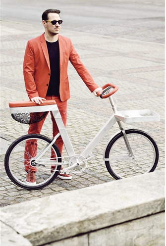 1474968374111069.png blob.png